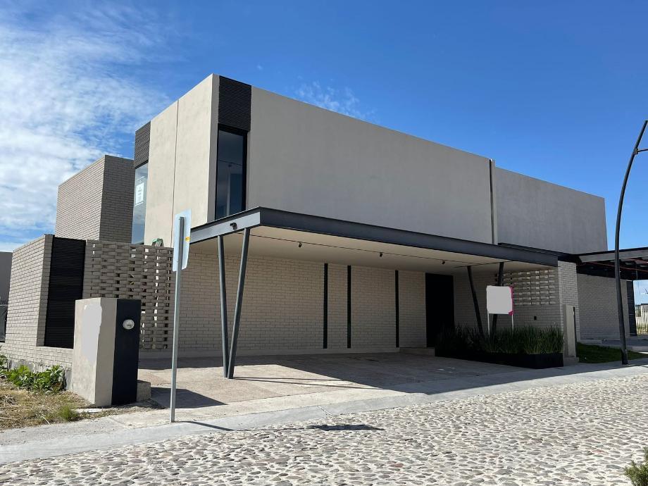 Imagen de casa en venta en lomas del campanario ii, querétaro, querétaro