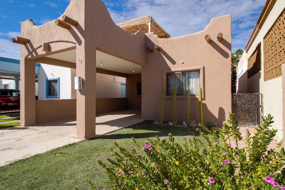 Imagen de casa en venta en villas de tetakawi, guaymas, sonora