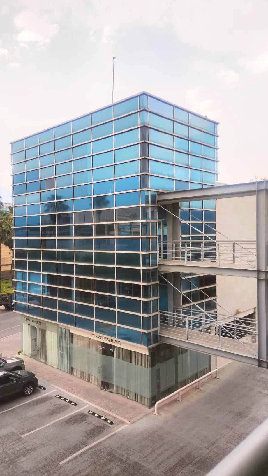 Imagen de local en venta en santa engracia, san pedro garza garcía, nuevo león