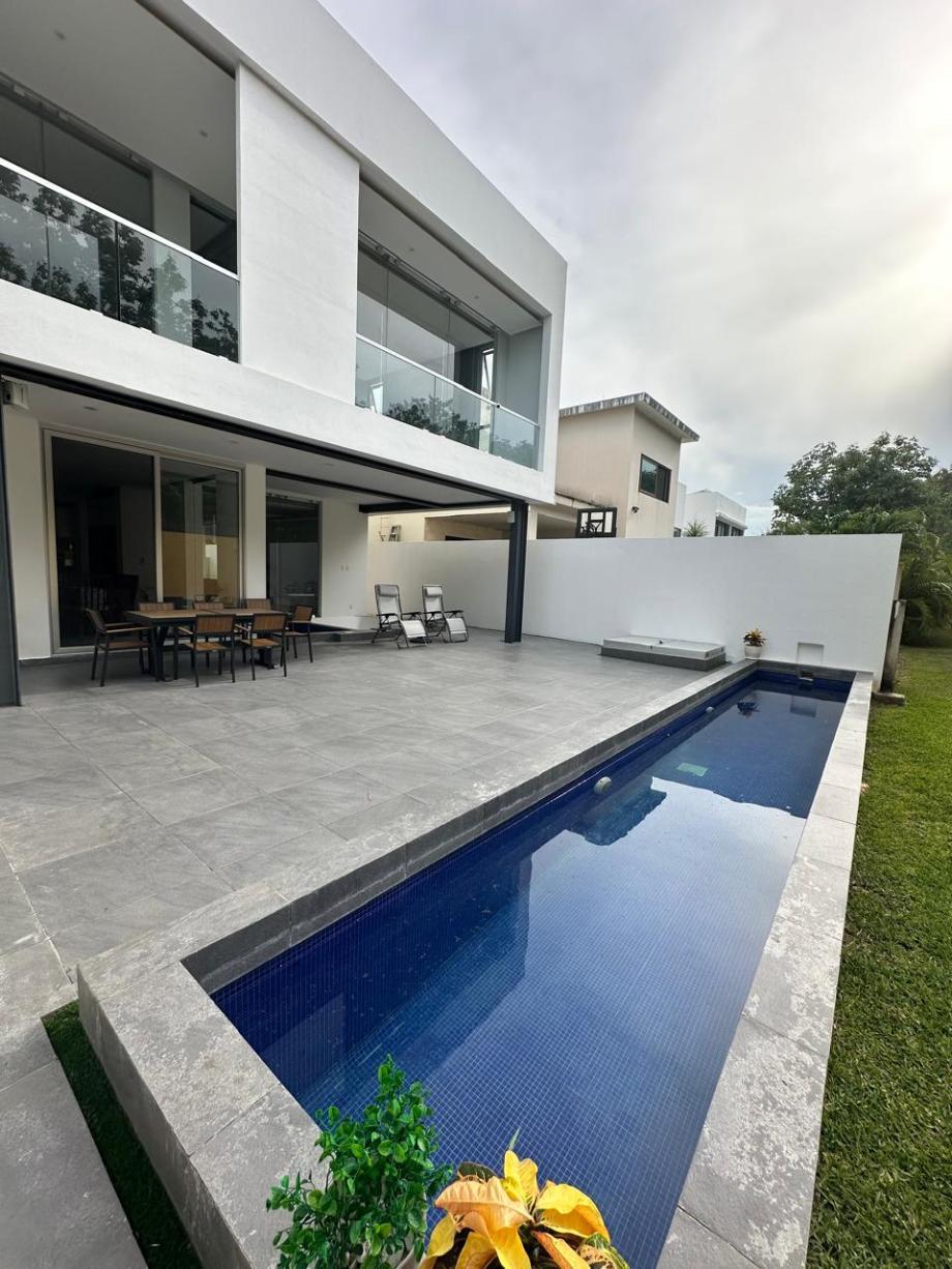 Imagen de casa en renta en lagos del sol, benito juárez, quintana roo