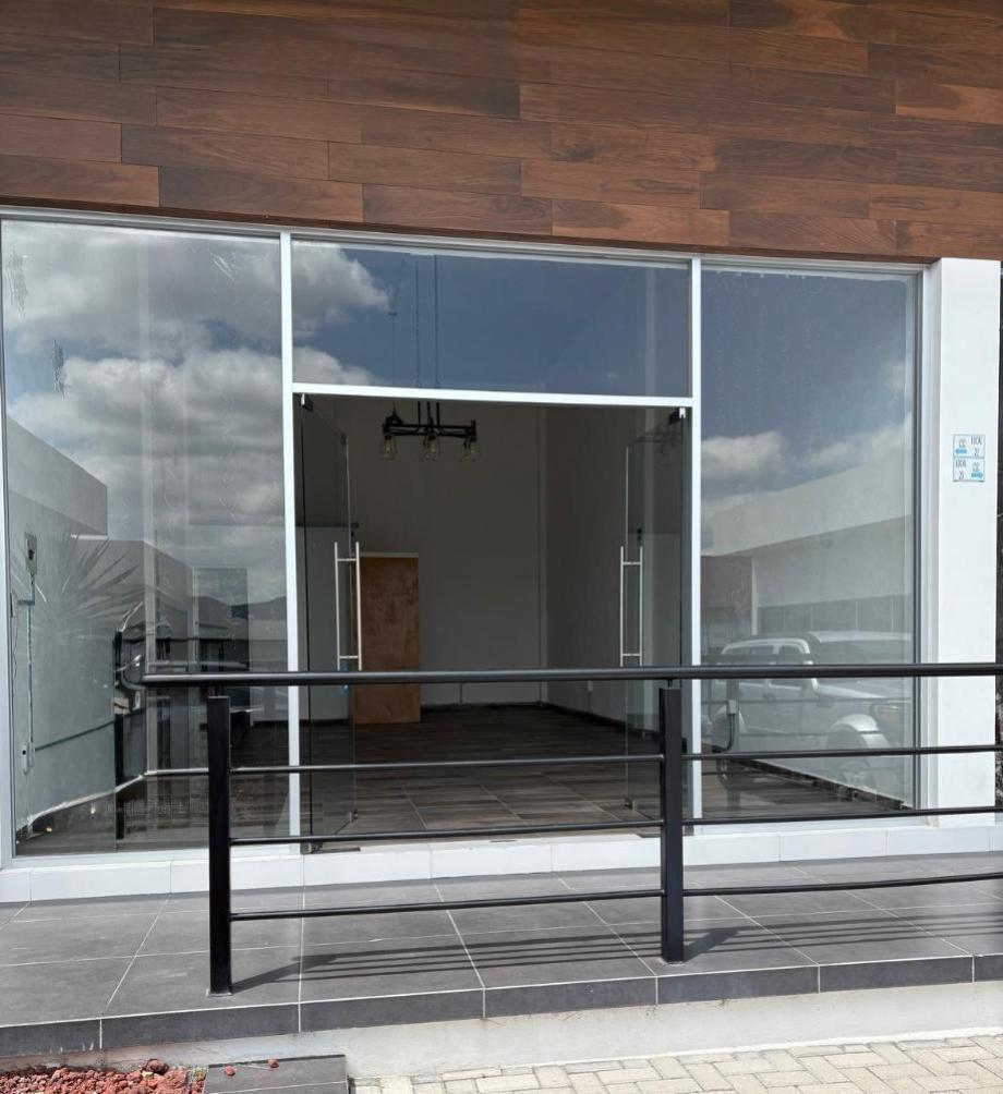 Imagen de local en venta en san isidro juriquilla, querétaro, querétaro