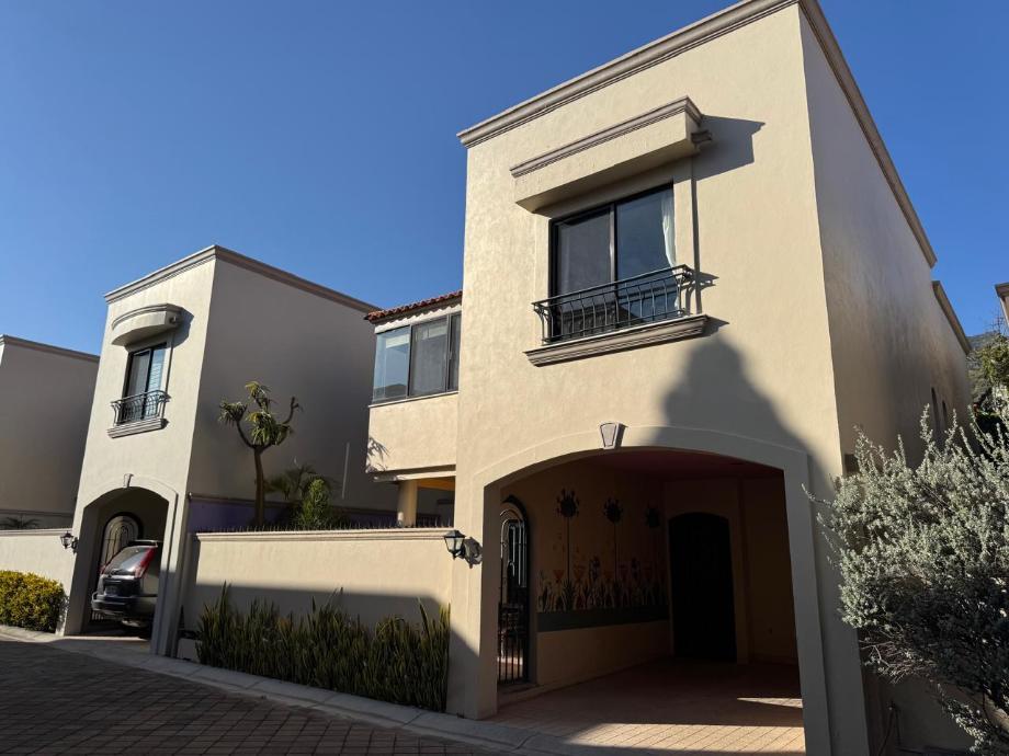 Imagen de casa en venta en ajijic centro, chapala, jalisco