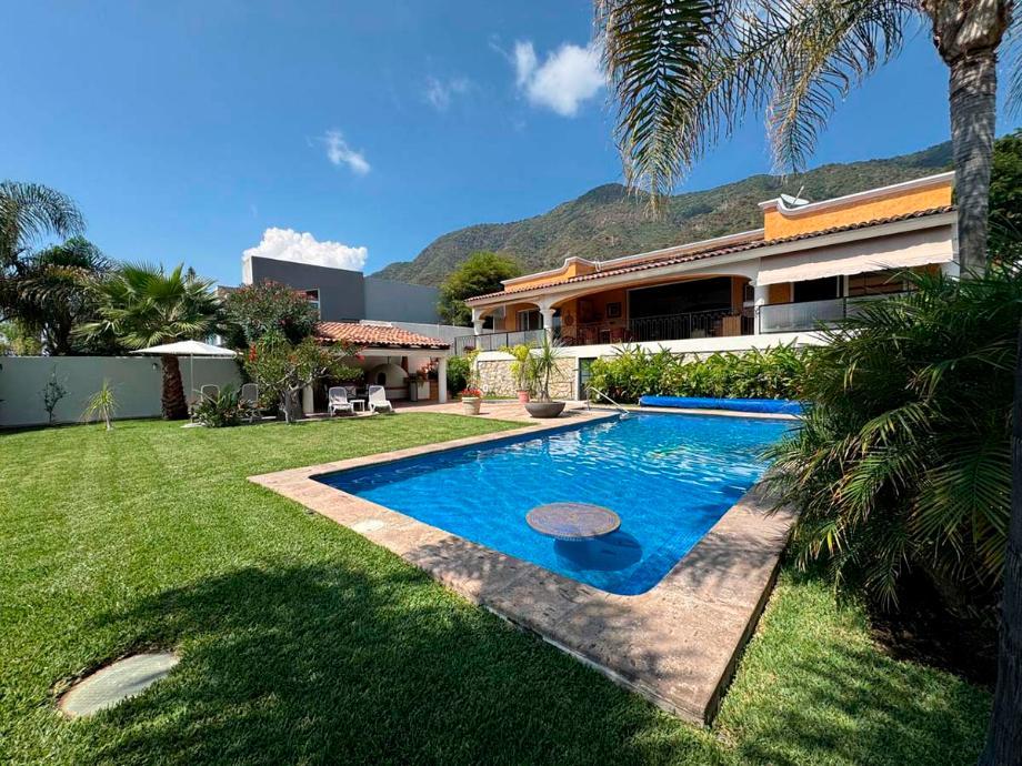 Imagen de casa en venta en raquet club, jocotepec, jalisco