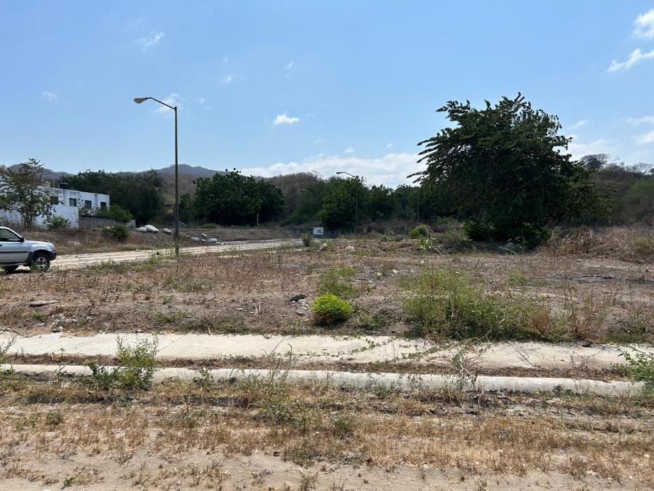 Imagen de terreno en venta en barrio nuevo salagua, manzanillo, colima