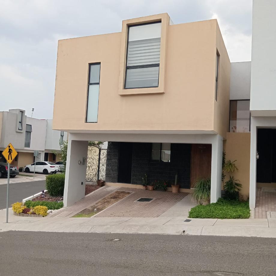 Imagen de casa en renta en zibatá, el marqués, querétaro
