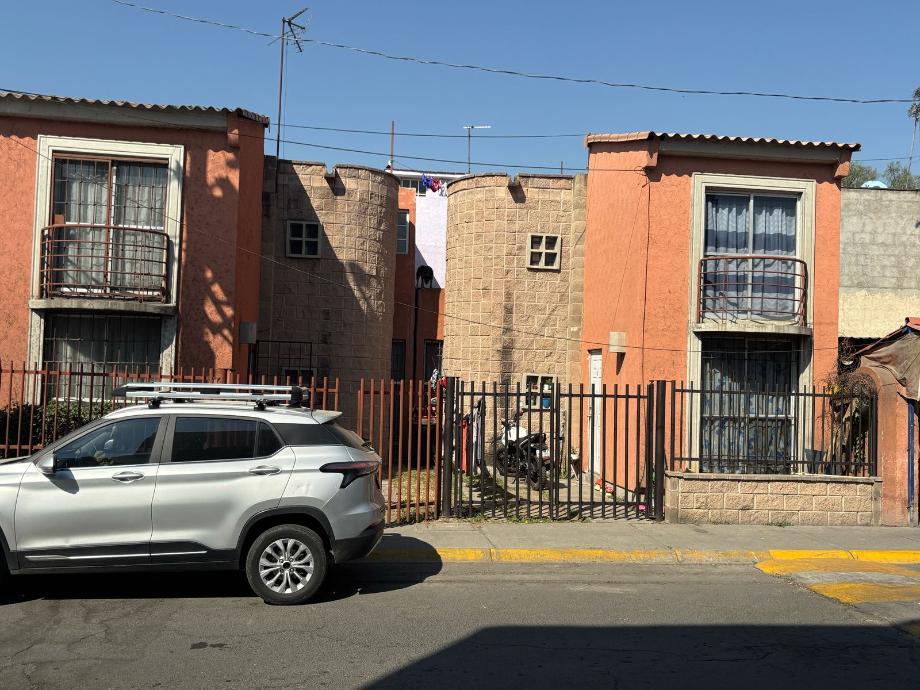 Imagen de casa en venta en hacienda piedras negras, chicoloapan, estado de méxico