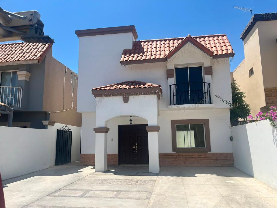 Imagen de casa en renta en puerta de hierro, mexicali, baja california