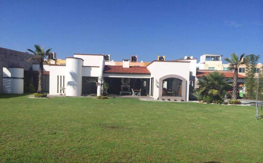 Imagen de casa en venta en san bernardino tlaxcalancingo, san andrés cholula, puebla