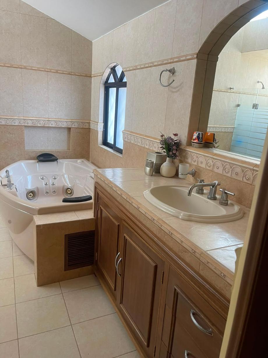 Imagen de casa en venta en jardines de la concepción, aguascalientes, aguascalientes