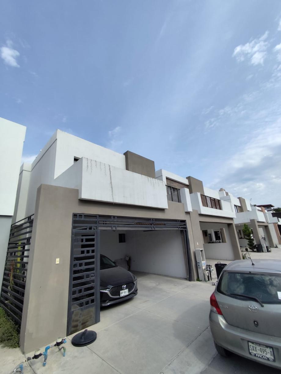 Imagen de casa en venta en estancias valle de plata, apodaca, nuevo león