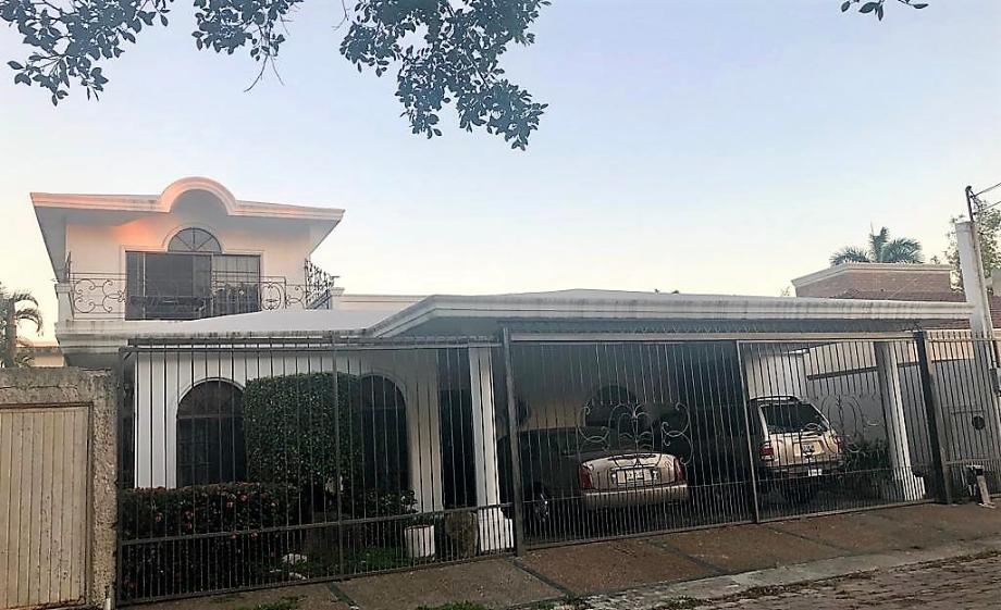 Imagen de casa en venta en country club, tampico, tamaulipas