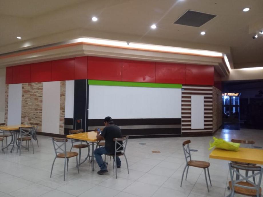 Imagen de local en venta en centro comercial plaza del valle, oaxaca de juárez, oaxaca