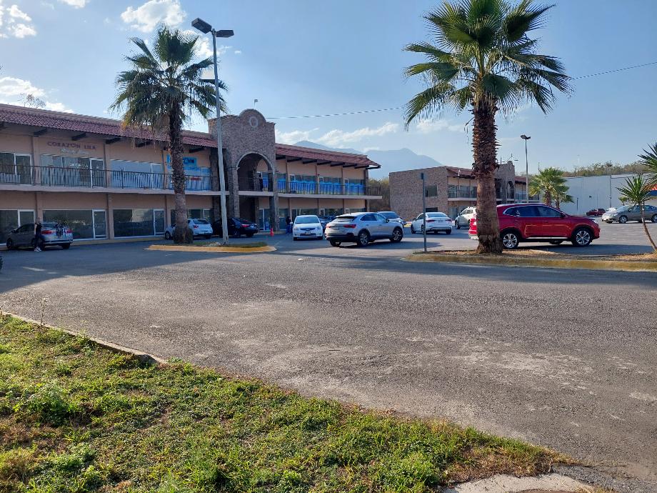 Imagen de local en renta en las cristalinas, santiago, nuevo león