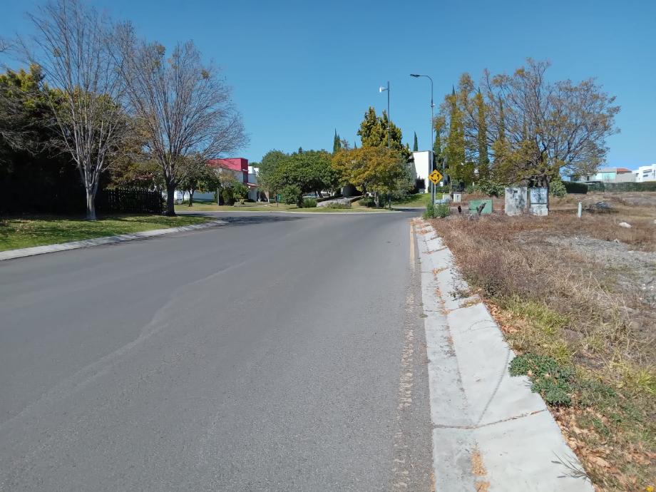 Imagen de terreno en venta en el campanario, querétaro, querétaro