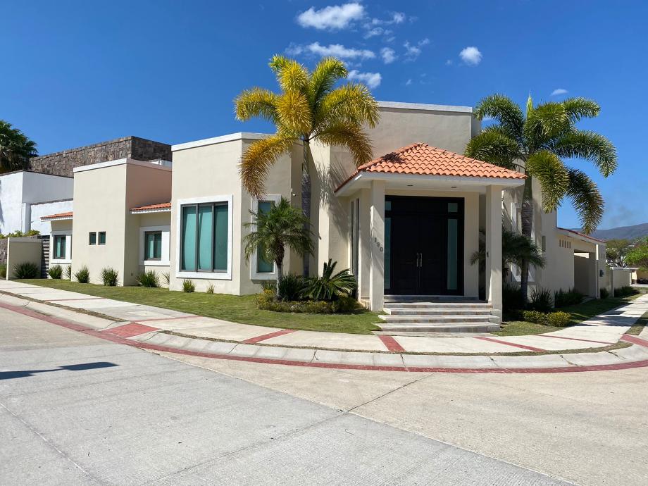 Imagen de casa en venta en lomas del campestre, tuxtla gutiérrez, chiapas