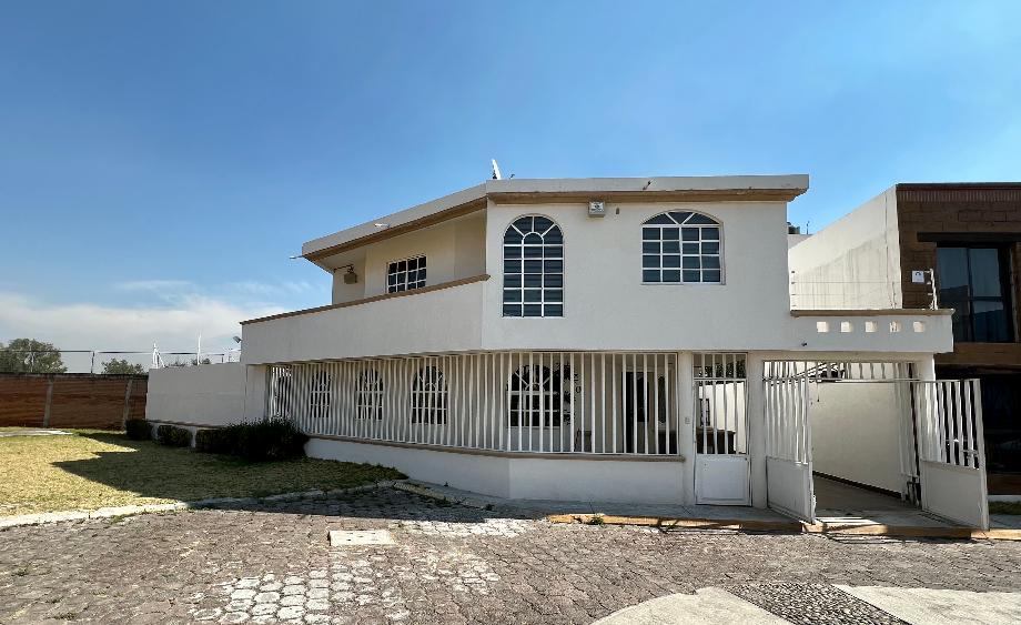 Imagen de casa en venta en santiago tlacotepec, toluca, estado de méxico
