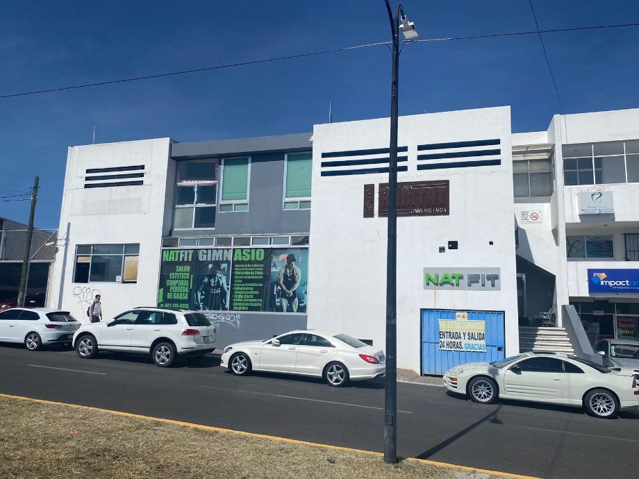 Imagen de local en venta en valle de los olivos, corregidora, querétaro