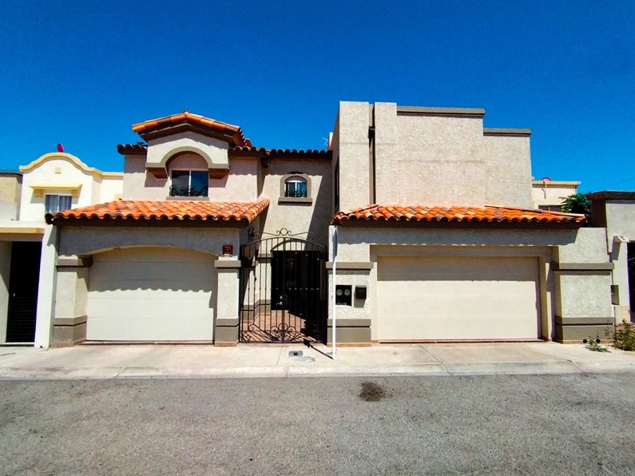 Imagen de casa en venta en villa del cedro, mexicali, baja california