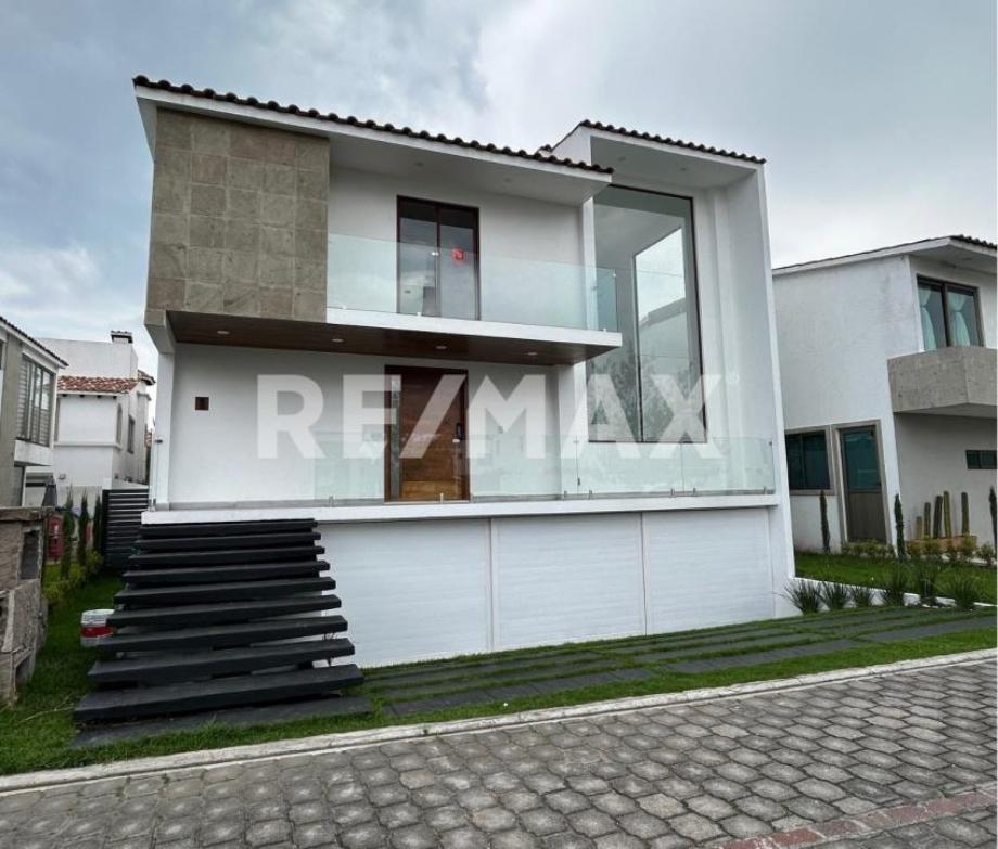 Imagen de casa en venta en san miguel totocuitlapilco, metepec, estado de méxico