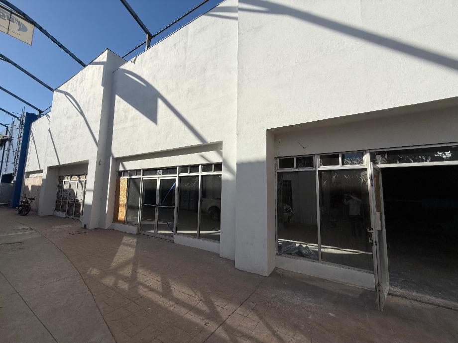 Imagen de local en renta en adolfo ruiz cortines, ensenada, baja california