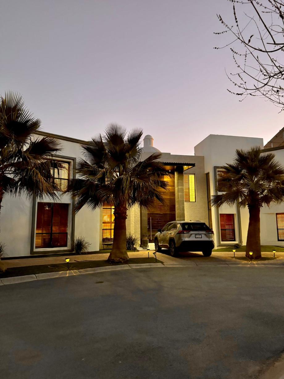 Imagen de casa en venta en cerrada del sol, juárez, chihuahua