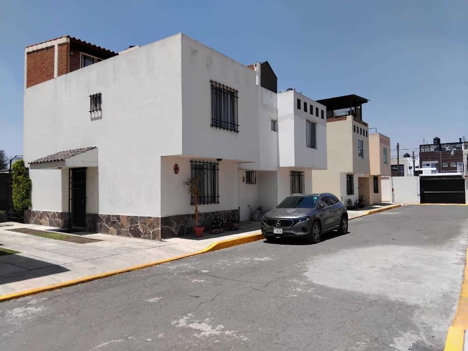 Imagen de casa en renta en san gaspar tlahuelilpan, metepec, estado de méxico