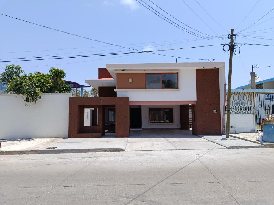 Imagen de casa en venta en unidad nacional, ciudad madero, tamaulipas