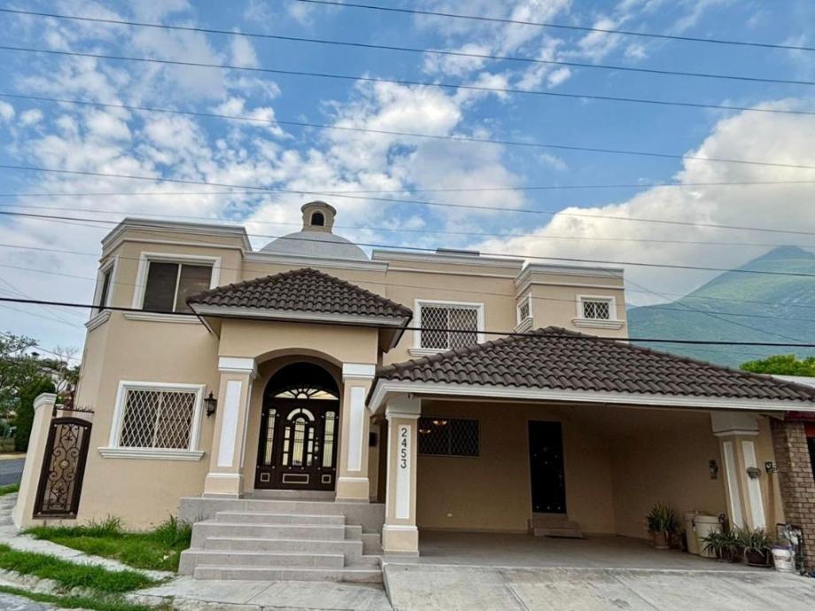 Imagen de casa en renta en contry la silla, guadalupe, nuevo león