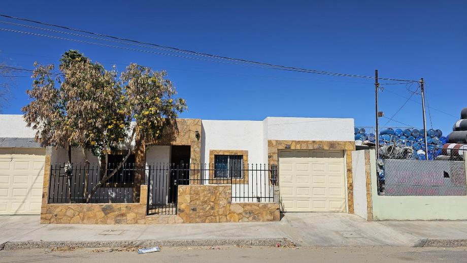 Imagen de casa en venta en josé lópez portillo, puerto peñasco, sonora