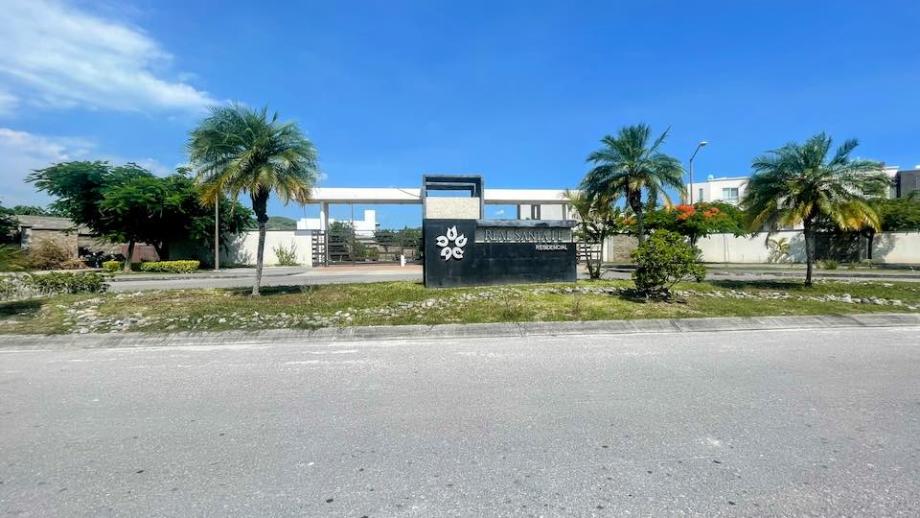 Imagen de casa en venta en club de golf santa fe, xochitepec, morelos