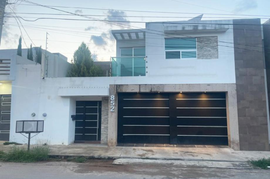 Imagen de casa en venta en lomas de lourdes, saltillo, coahuila