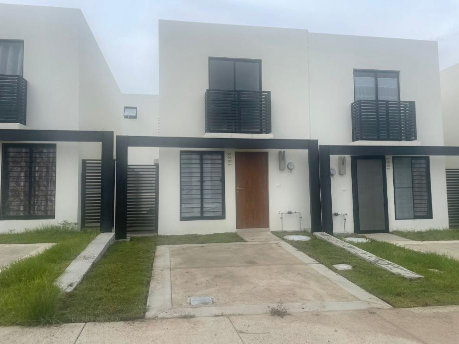 Imagen de casa en renta en adamar, tlajomulco de zúñiga, jalisco