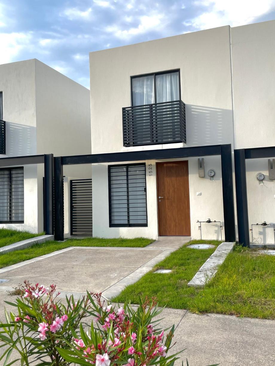 Imagen de casa en renta en adamar, tlajomulco de zúñiga, jalisco