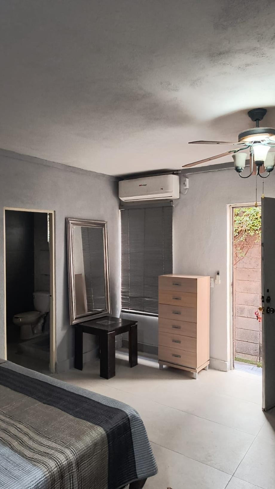 Imagen de departamento en renta en del valle, san pedro garza garcía, nuevo león