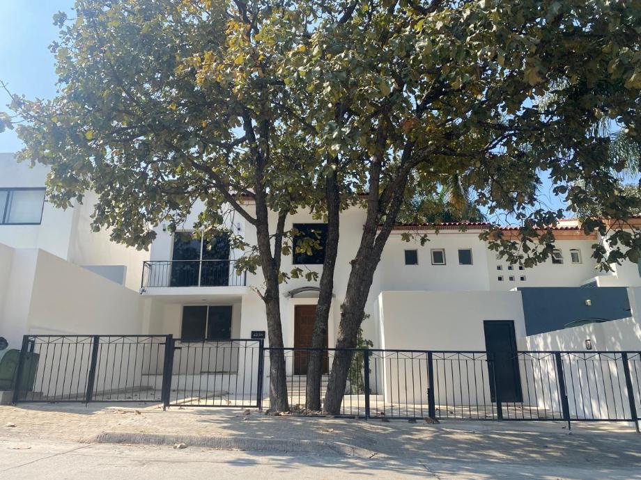 Imagen de casa en renta en ciudad bugambilia, zapopan, jalisco