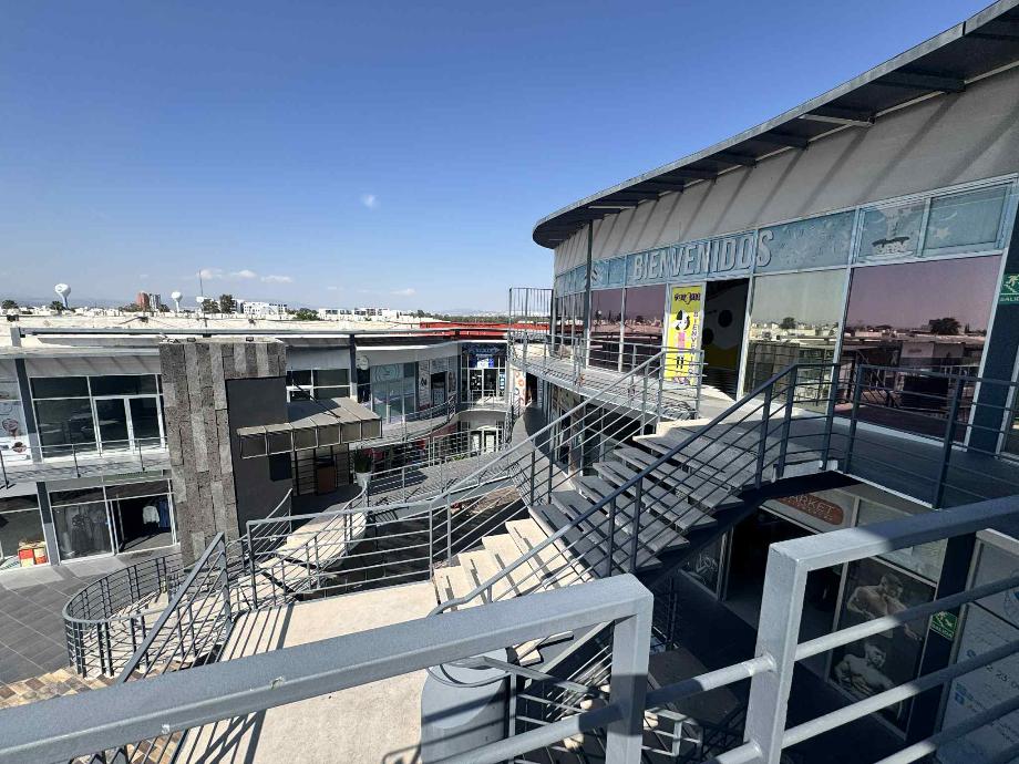 Imagen de local en renta en terranova, corregidora, querétaro