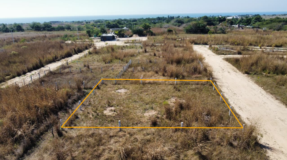 Imagen de terreno en venta en puerto escondido (puerto escondido), san pedro mixtepec -dto. 22 -, oaxaca