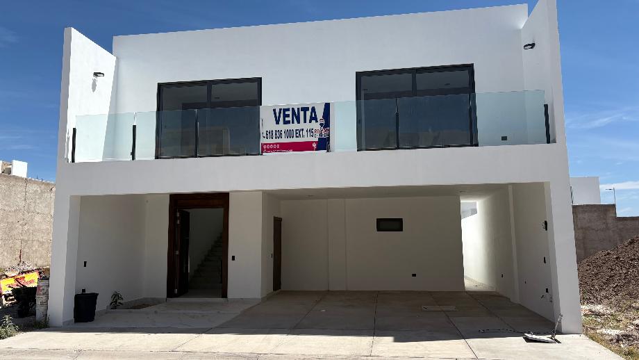 Imagen de casa en venta en senderos, durango, durango