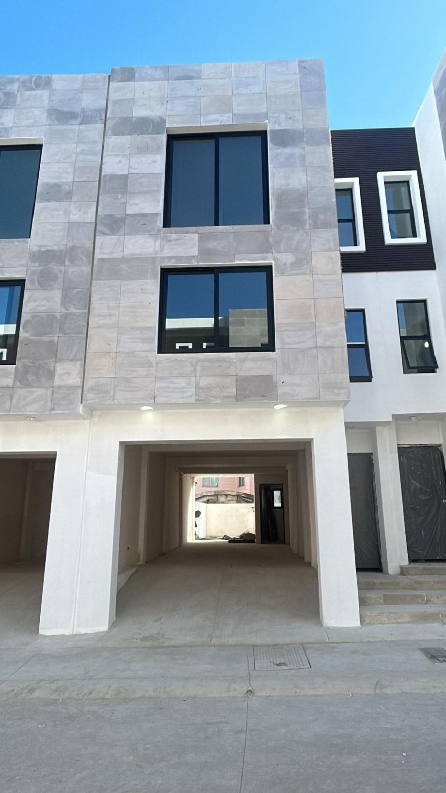 Imagen de casa en venta en las plazas, tijuana, baja california