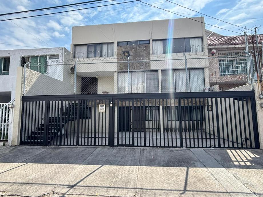 Imagen de casa en venta en monumental, guadalajara, jalisco