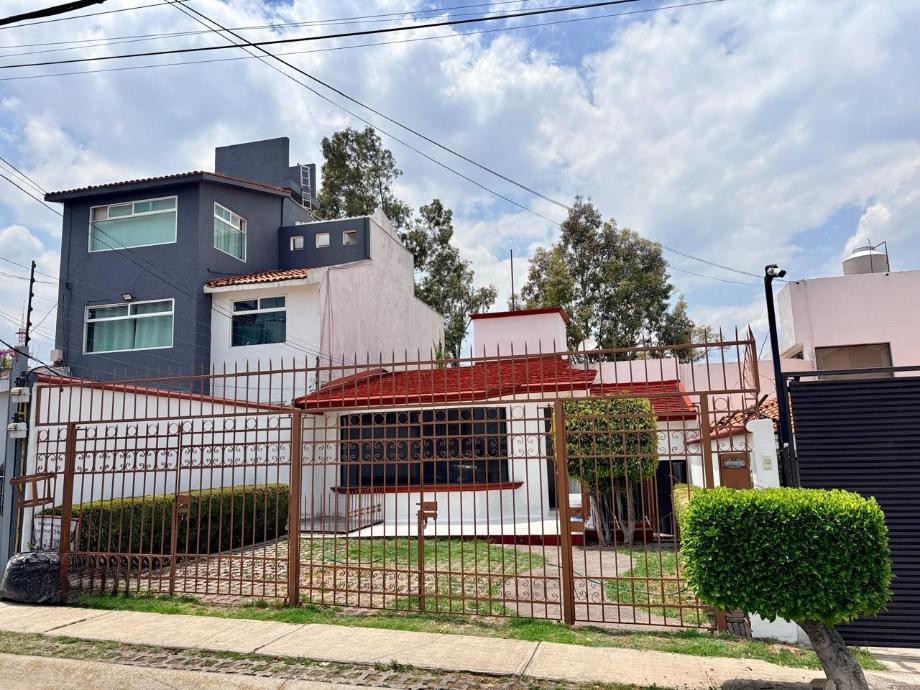 Imagen de casa en venta en jardines de satélite, naucalpan de juárez, estado de méxico