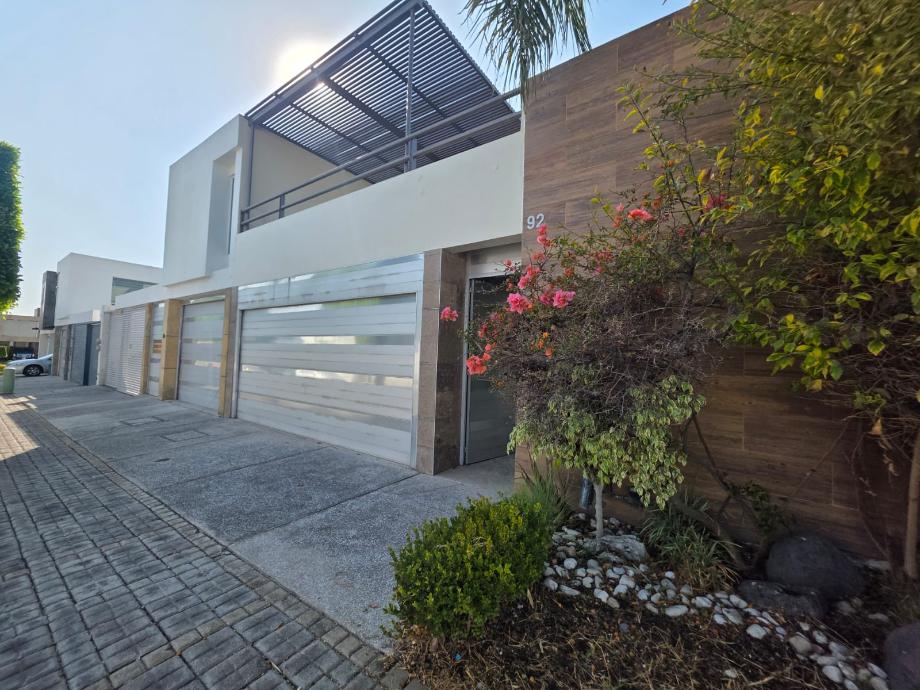 Imagen de casa en renta en parque de la castellana, san andrés cholula, puebla