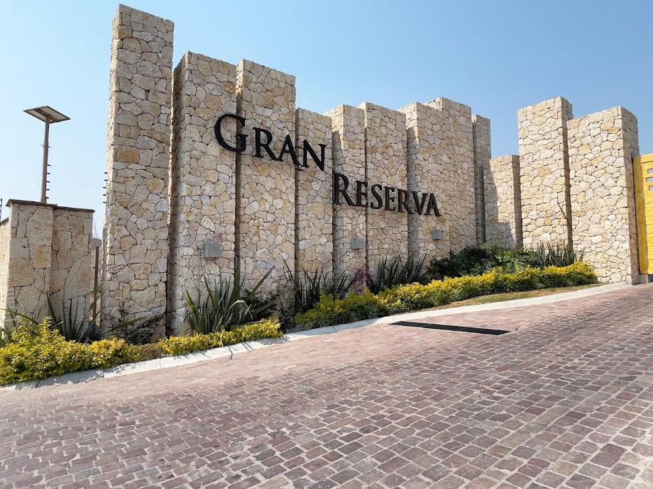 Imagen de terreno en venta en lomas de angelópolis ii, san andrés cholula, puebla