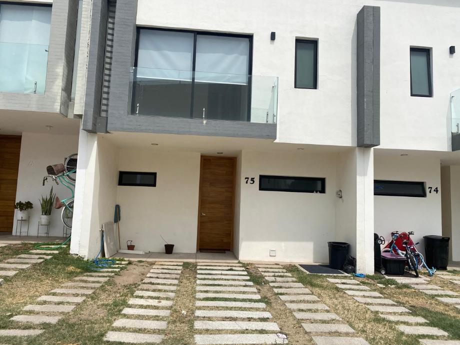 Imagen de casa en renta en bosques de santa anita, tlajomulco de zúñiga, jalisco