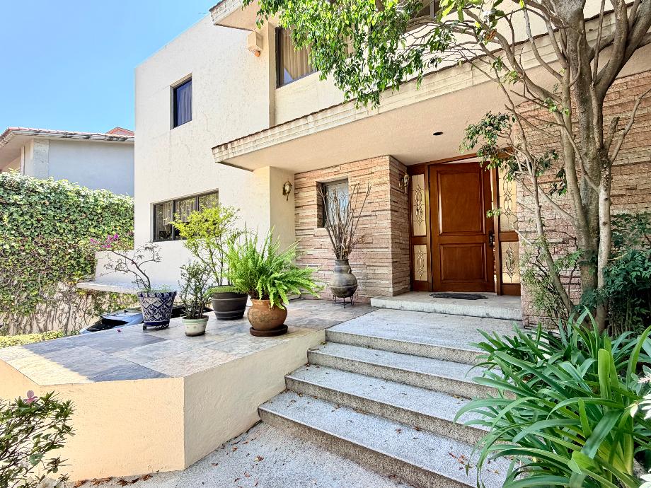 Imagen de casa en venta en bosques de las lomas, cuajimalpa de morelos, ciudad de méxico