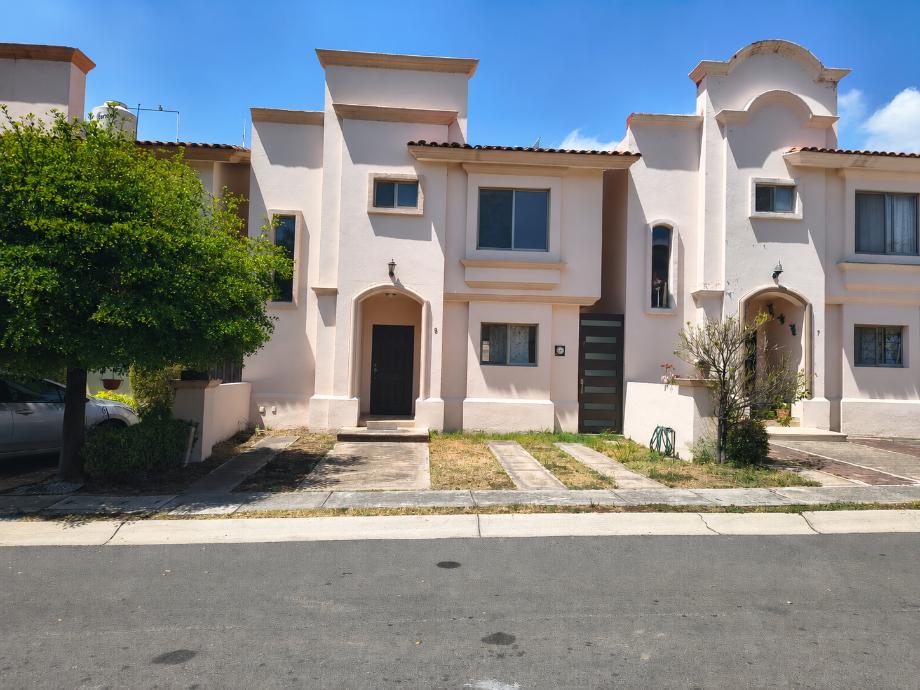 Imagen de casa en renta en villa california, tlajomulco de zúñiga, jalisco