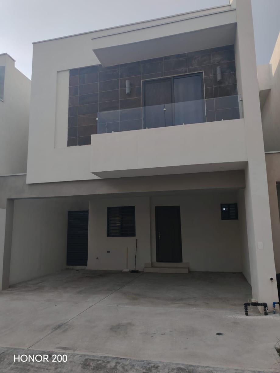 Imagen de casa en renta en puerta jardín, apodaca, nuevo león