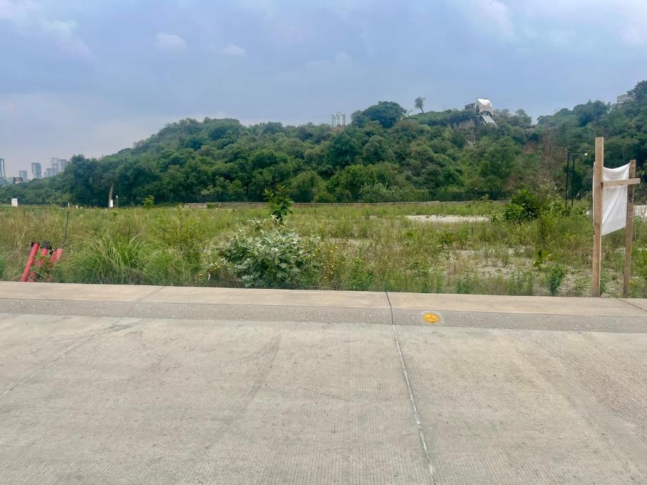 Imagen de terreno en venta en bosque real, huixquilucan, estado de méxico