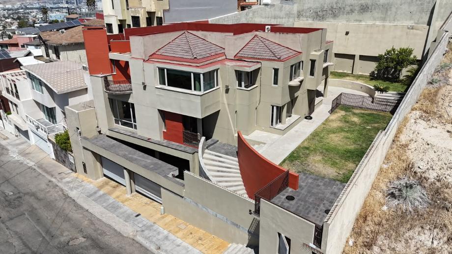 Imagen de casa en renta en lomas de agua caliente 5a sección, tijuana, baja california