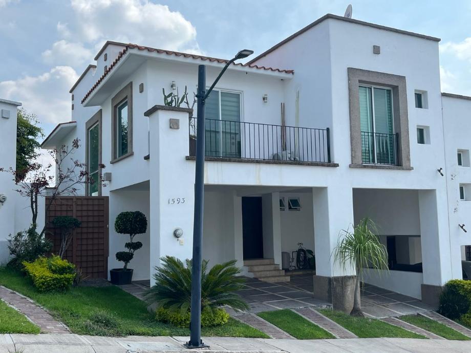 Imagen de casa en renta en lomas del pedregal, irapuato, guanajuato